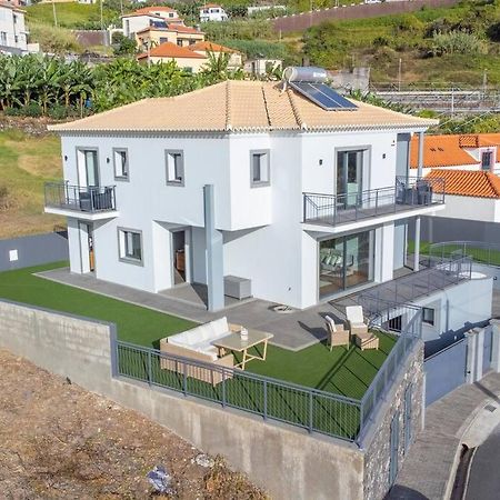 Yuri Big House Villa Ribeira Brava Bagian luar foto
