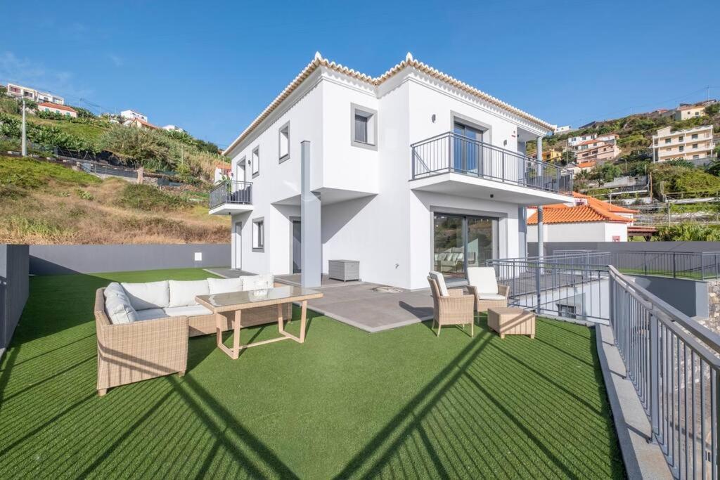 Yuri Big House Villa Ribeira Brava Bagian luar foto